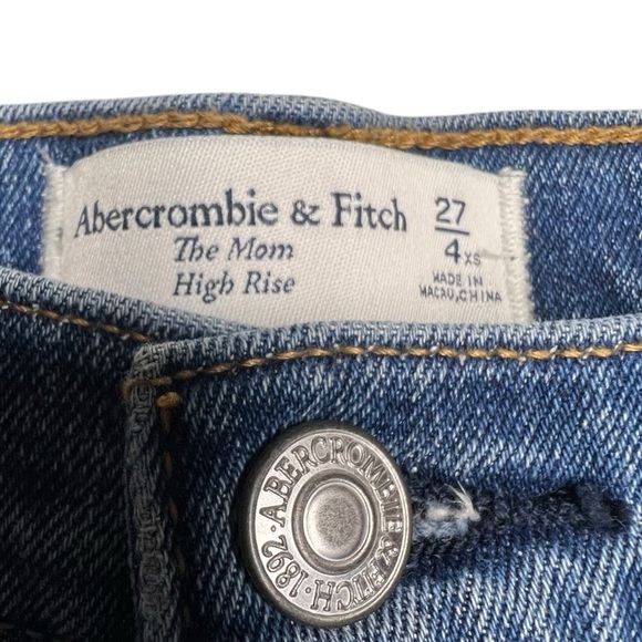 Abercrombie & Fitch High Rise Mom Jeans Size 27/4 - Picture 4 of 9